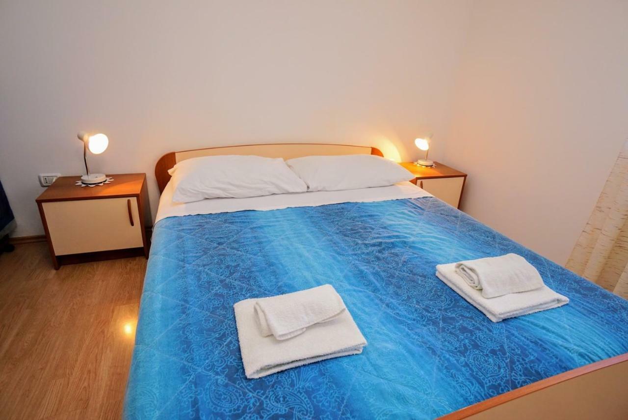 Apartment Daniela Савудрия Екстериор снимка